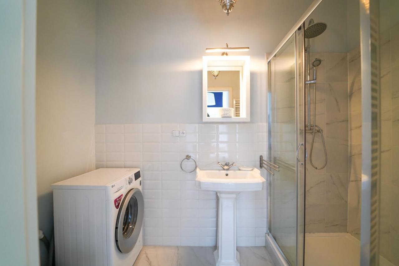 Spa Apartments Theresia Dubi  Екстер'єр фото